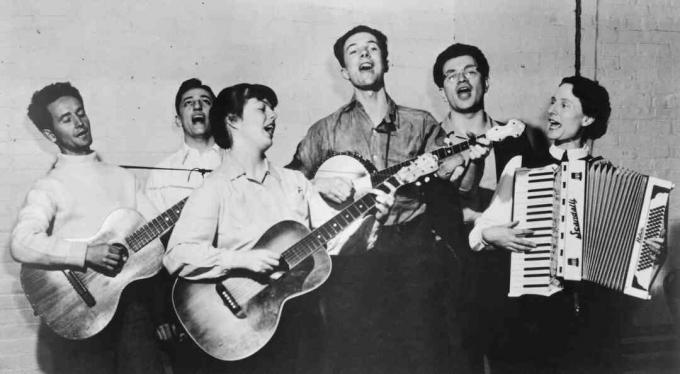 Nowy Jork, Almanac Singers, Woody Guthrie