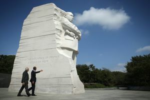 Obama i premier Indii w MLK Memorial