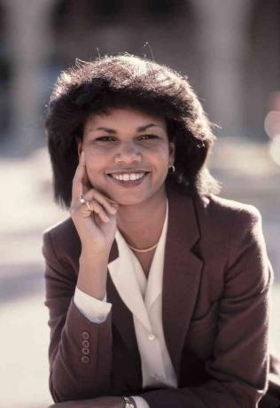 Profesor Condoleezza Rice z Uniwersytetu Stanforda pozuje do zdjęcia w listopadzie 1985 roku